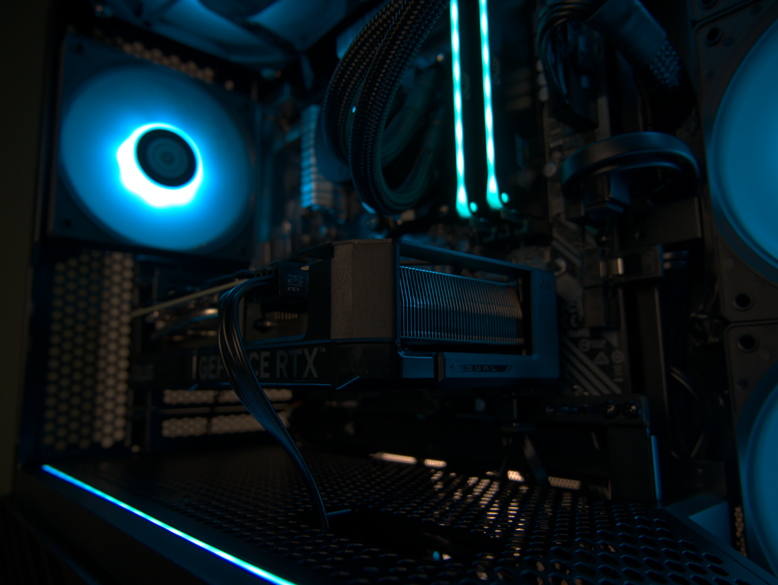 Monolith: Obsidian - Image 3