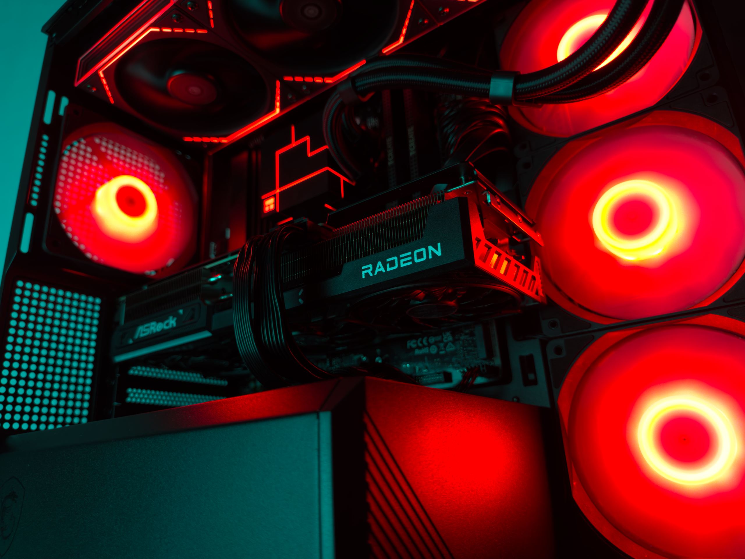 Monolith: Basalt 9070XT - Image 4